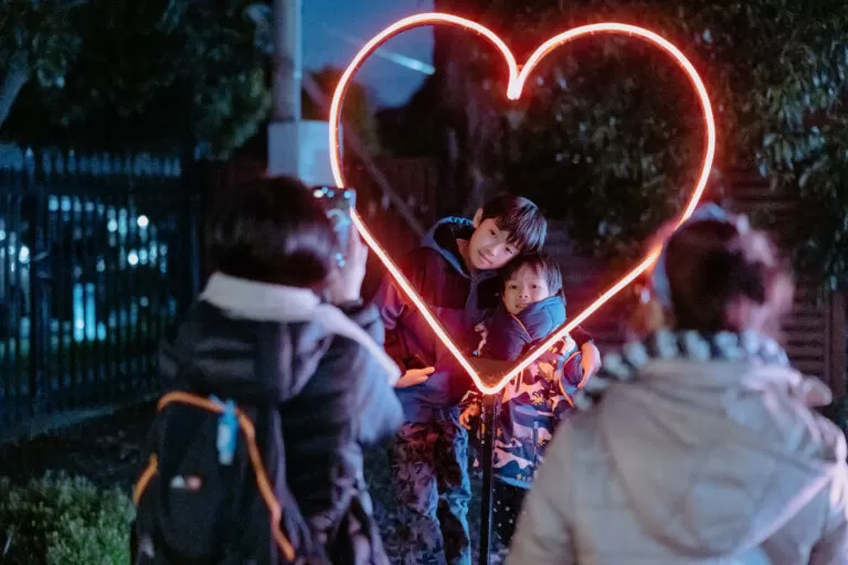 kids at light show at wembley hill